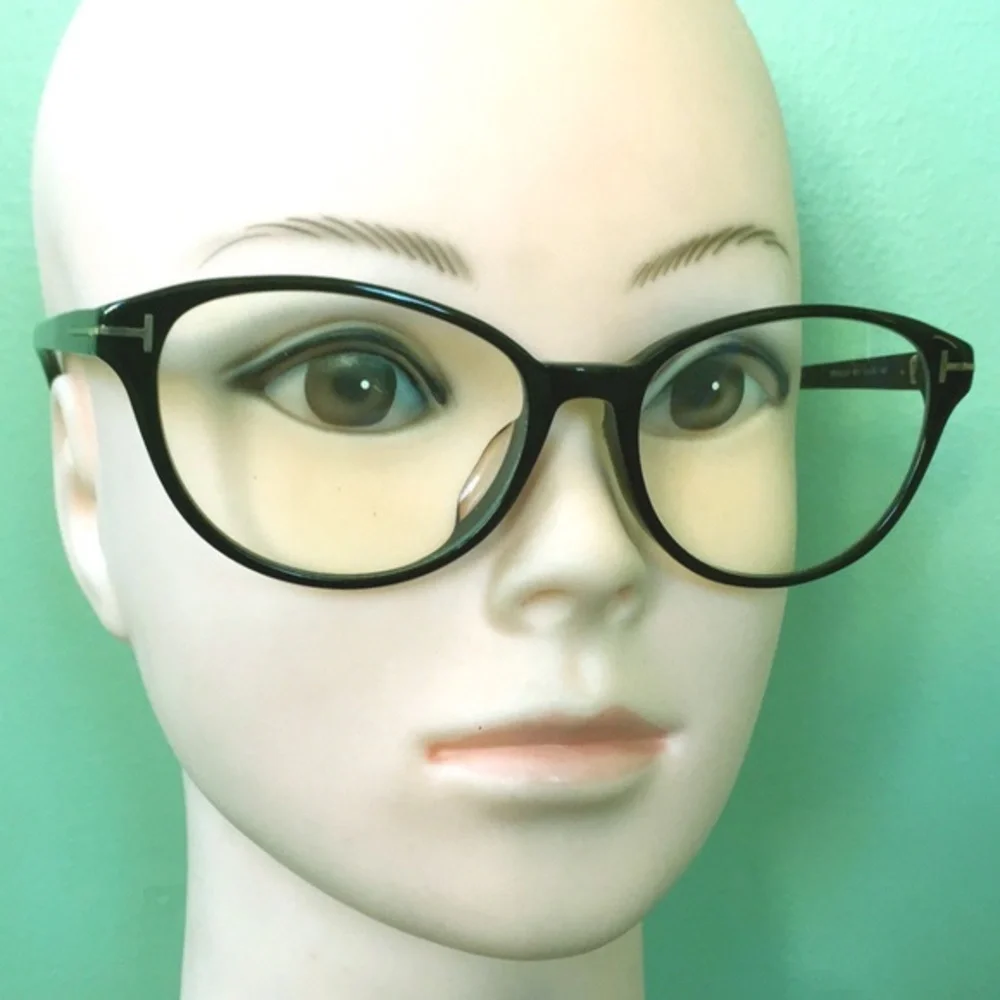 Tom Ford Glasses w Case and Cleaning Cloth
